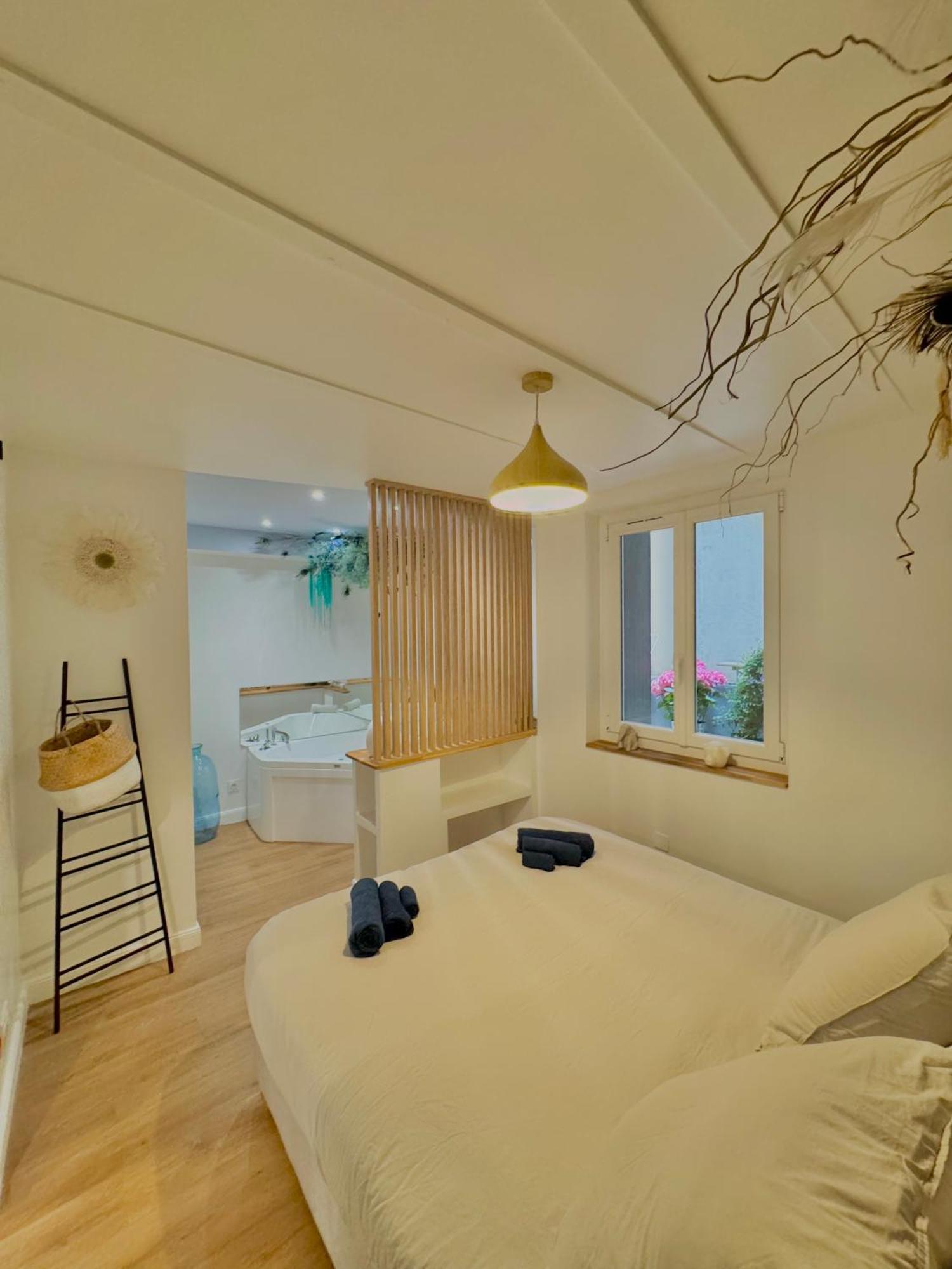 Le Jardin Secret - Balneo & Spa Montpellier Kültér fotó